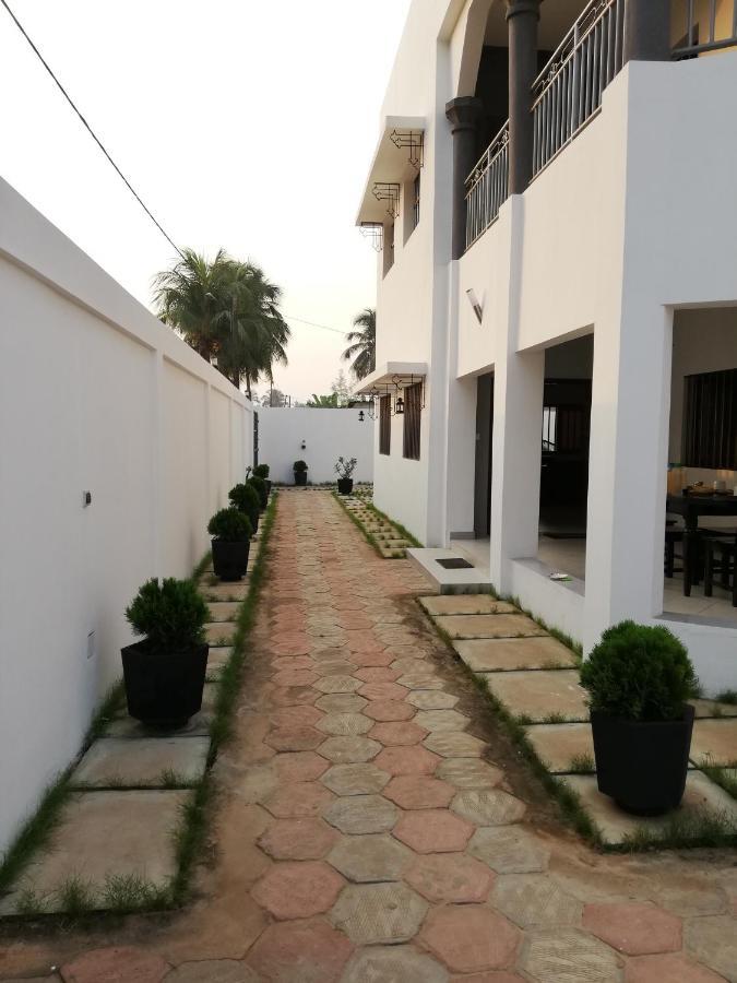 Residence Mga Hotel Ouidah Zewnętrze zdjęcie